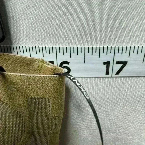 Excellent Cond, DKNY, Velvet-like pleated skirt w/ elastic waistband. Green - Picture 10 of 14